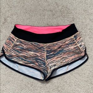Lululemon Speed Shorts Sz: 8